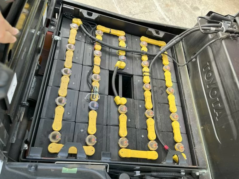 座式1.5噸-8FB15-貨櫃三米