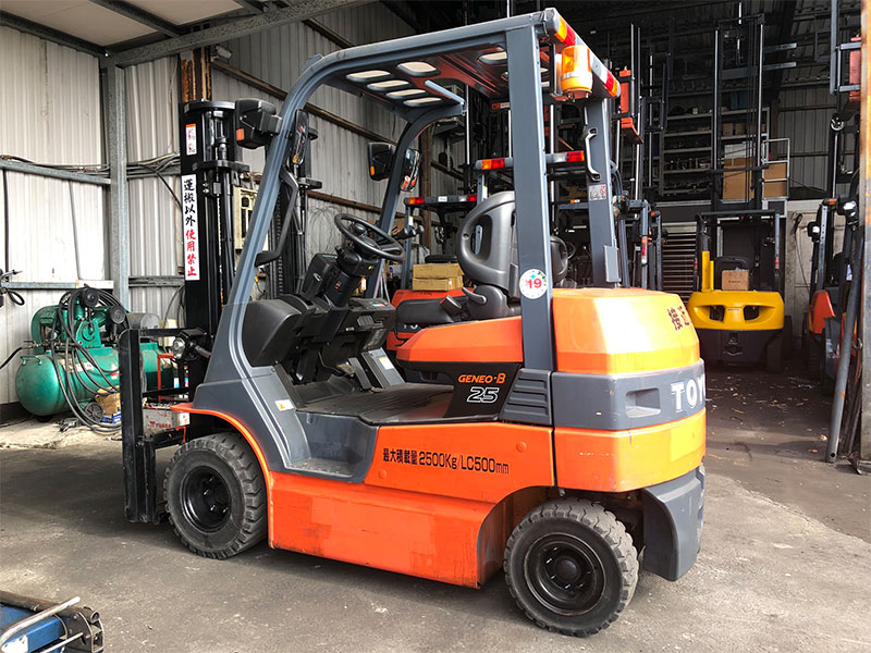 電動座式(2.5噸)_7FB25-2節3米+牙排側移 電動座式(2.5噸)_7FB25-2節3米+牙排側移