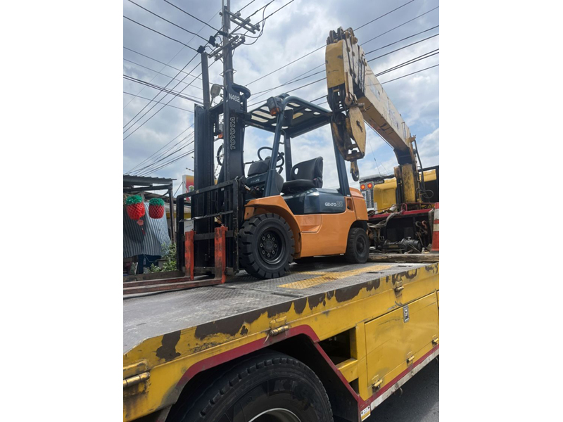 感謝「桃園某食品業」購買一台豐田二噸半柴油車