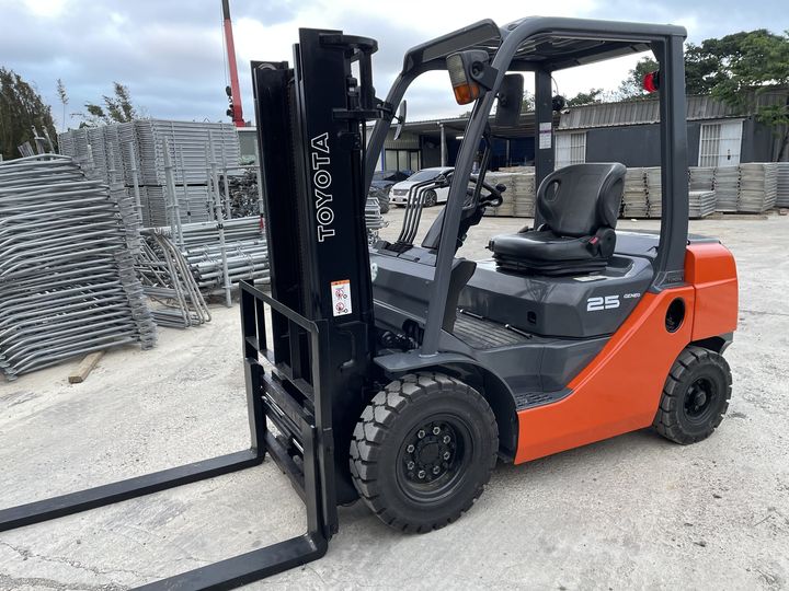 感謝「桃園某建築業」購買一台豐田柴油堆高機